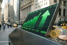 US Wall Street Indexes Close Higher as Crypto Market Maintains its Trade Price